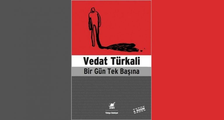 Bir Gün Tek Başına