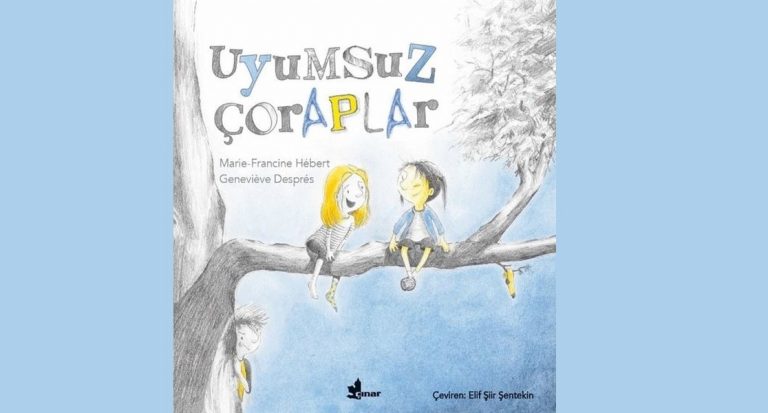 Uyumsuz Çoraplar