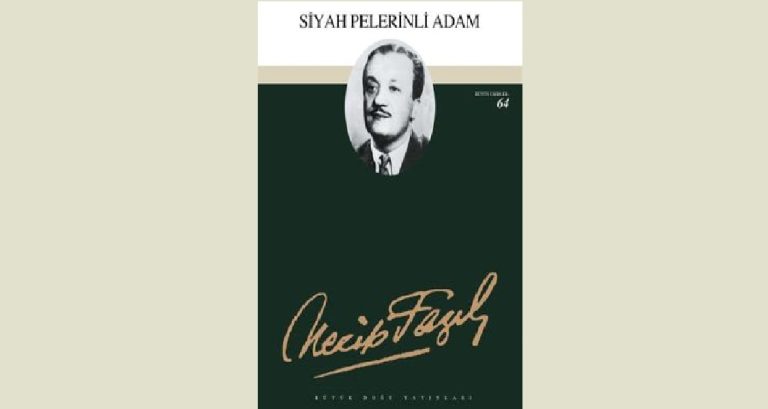 Siyah Pelerinli Adam