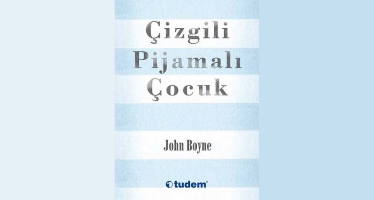 Çizgili Pijamalı Çocuk